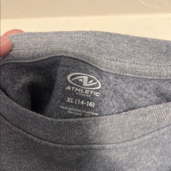 Athletic Works Heather Gray Sweatshirt - Picture 2 of 5